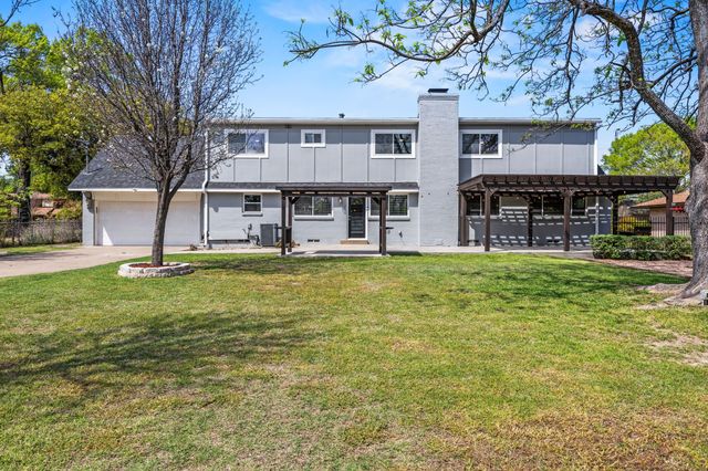 1636 W Red Bird Lane, Dallas, TX 75232