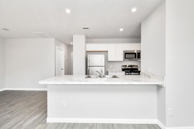 1361 Road 5102, Cleveland, TX 77327
