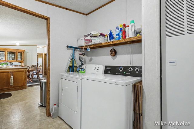 2079 W Mcmillan Road, Fruitland Twp, MI 49445