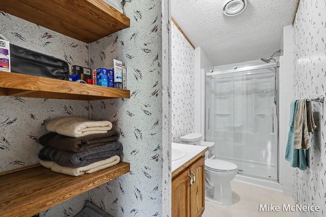 2079 W Mcmillan Road, Fruitland Twp, MI 49445