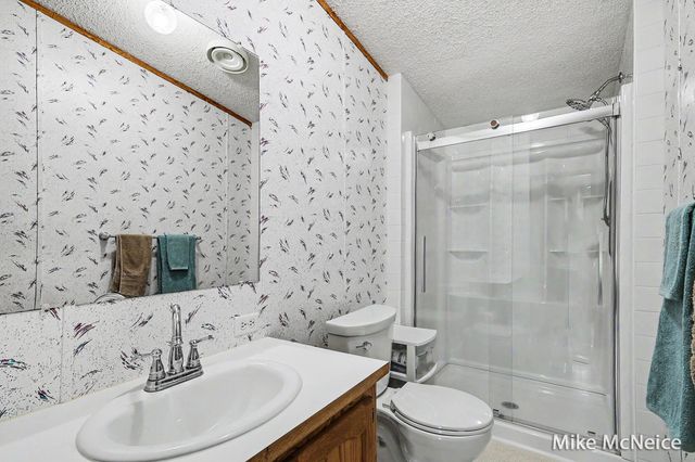 2079 W Mcmillan Road, Fruitland Twp, MI 49445