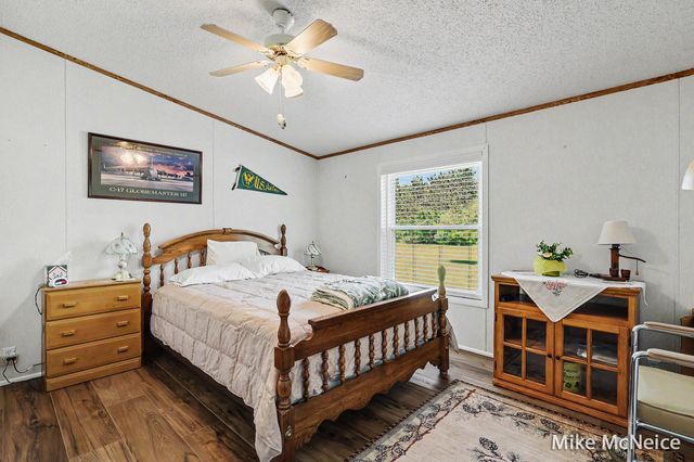 2079 W Mcmillan Road, Fruitland Twp, MI 49445