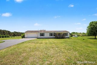 2079 W Mcmillan Road, Fruitland Twp, MI 49445