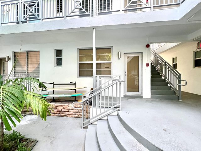 135 3rd St 25, Miami Beach, FL 33139