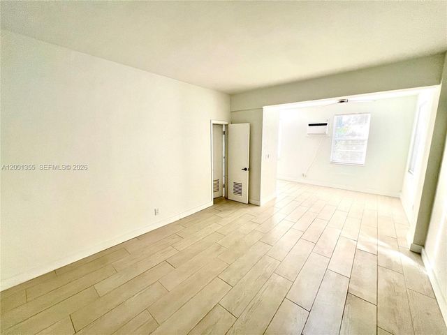 135 3rd St 25, Miami Beach, FL 33139