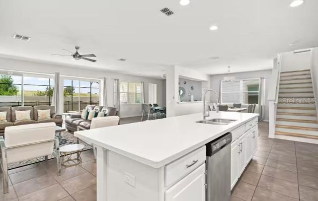 1632 NASSAU POINT TRAIL, Kissimmee, FL 34747