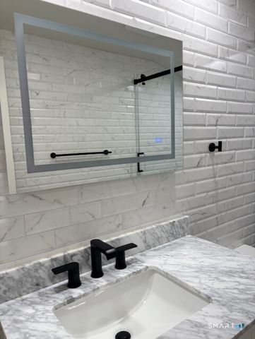 7 Spring Street 7, Wethersfield, CT 06109