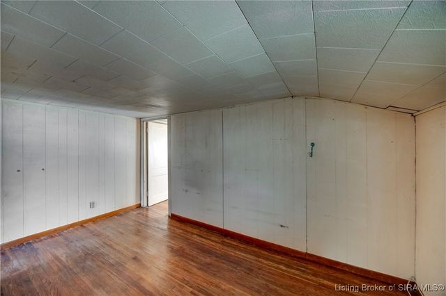 1414 E 9th Street, Jeffersonville, IN 47130