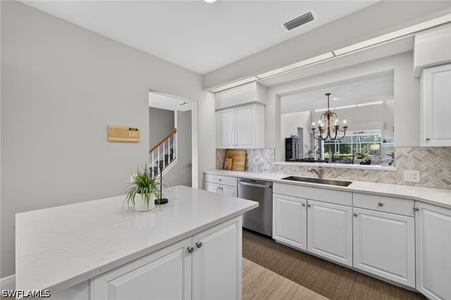 3852 Clipper Cove DR, Naples, FL 34112