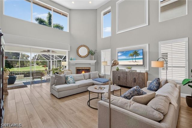 3852 Clipper Cove DR, Naples, FL 34112