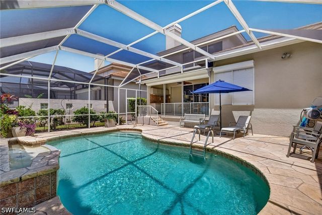 3852 Clipper Cove DR, Naples, FL 34112