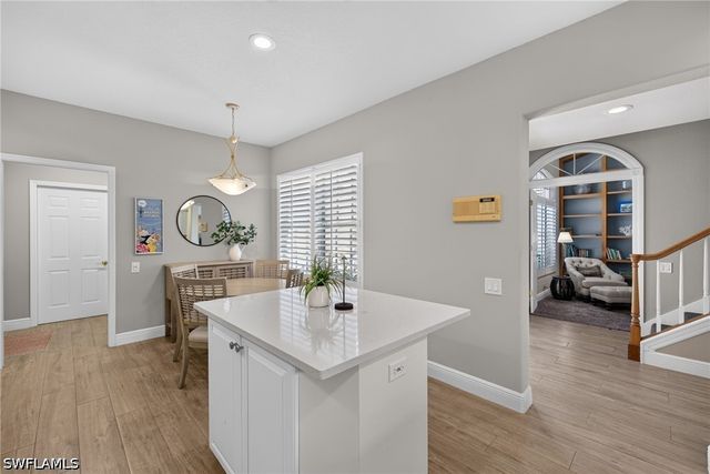 3852 Clipper Cove DR, Naples, FL 34112