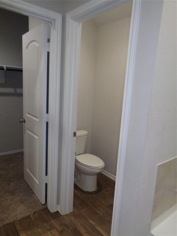 20136 Lecrete Mill Drive, New Caney, TX 77357