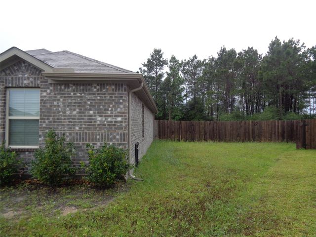 20136 Lecrete Mill Drive, New Caney, TX 77357