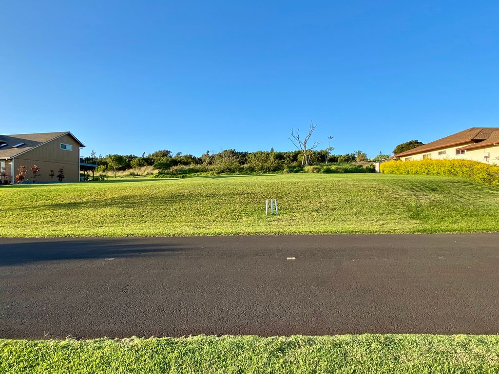 Image 4 of property listing at 54-3706 LEHUULA CIRCLE, Kapaau, HI 96755