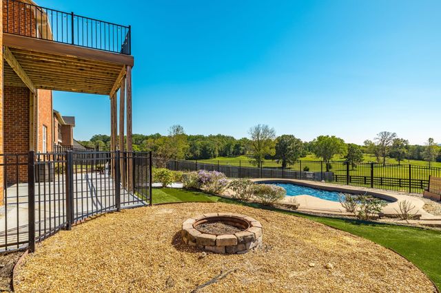 108 Chalford Pl, Lebanon, TN 37087