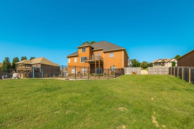 108 Chalford Pl, Lebanon, TN 37087