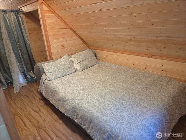 41 N Mt Rose Avenue, Hoodsport, WA 98548