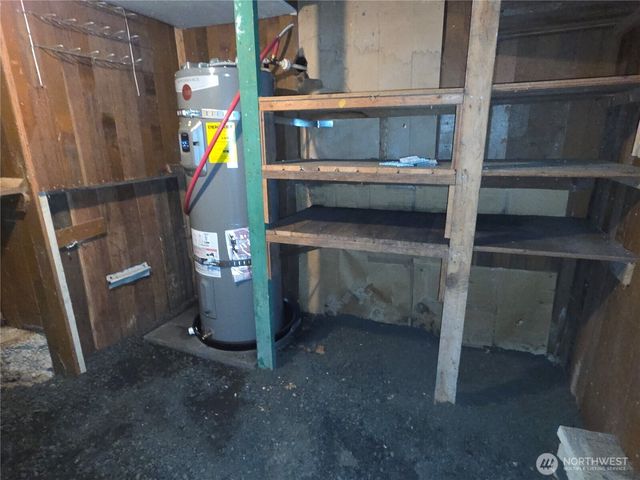 41 N Mt Rose Avenue, Hoodsport, WA 98548