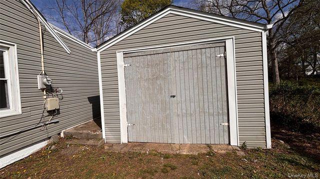 Address unavailable.