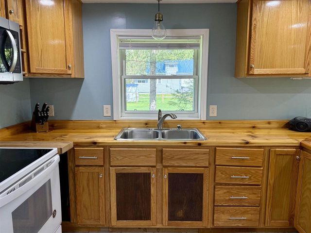 N15539 10TH AVENUE, Park Falls, WI 54552