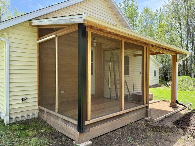 N15539 10TH AVENUE, Park Falls, WI 54552