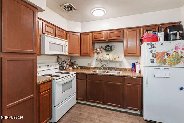 1081 Brinkby Avenue, Reno, NV 89509