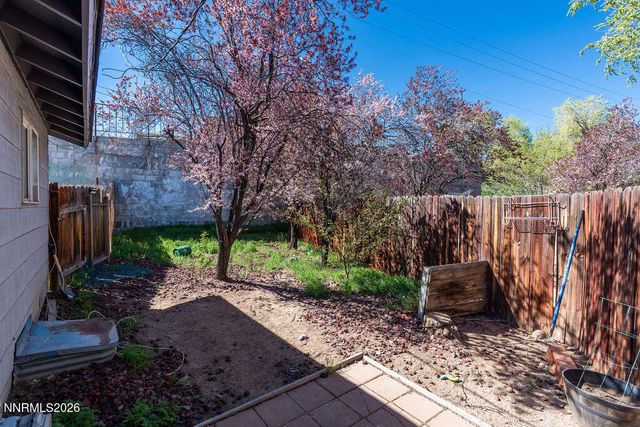 1081 Brinkby Avenue, Reno, NV 89509