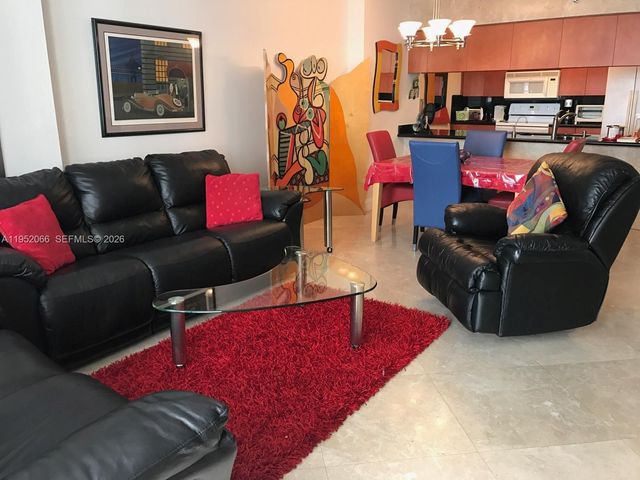 1200 Brickell Bay Dr 3921, Miami, FL 33131