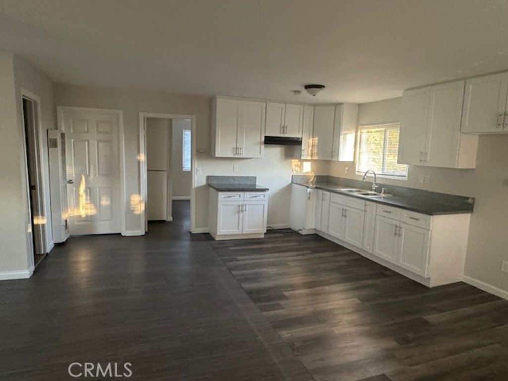 6983 Dwight way, San Bernardino, CA 92404