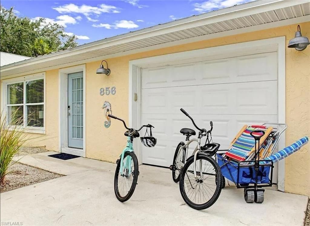 856 98th AVE N, NAPLES, FL 34108 — photo 3