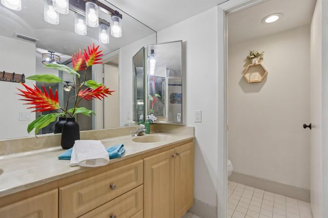 1176 SW 118th Terrace, Davie, FL 33325
