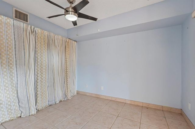 1176 SW 118th Terrace, Davie, FL 33325