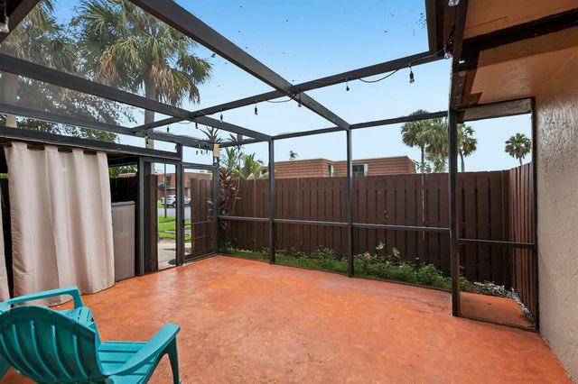 1176 SW 118th Terrace, Davie, FL 33325