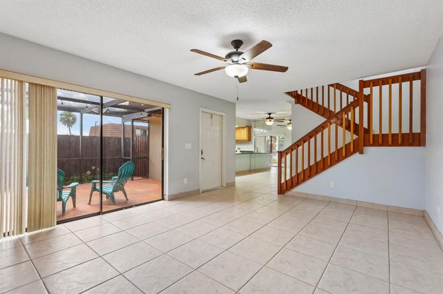 1176 SW 118th Terrace, Davie, FL 33325