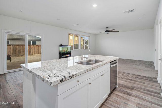 3832 Westbrook Avenue, Rosamond, CA 93560