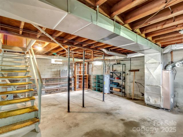 35 Bramlett Drive, Waynesville, NC 28785