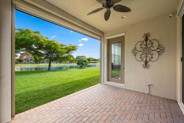 2352 Bellarosa Circle, West Palm Beach, FL 33411