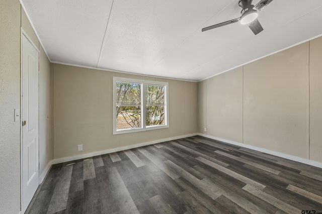 1121 Pecan Ridge, Chandler, TX 75758