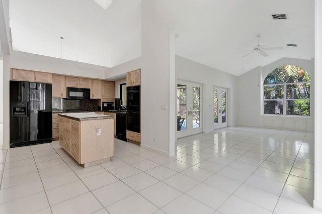 115 Olympus Way, Jupiter, FL 33477