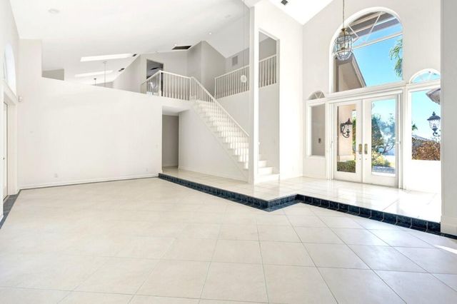 115 Olympus Way, Jupiter, FL 33477