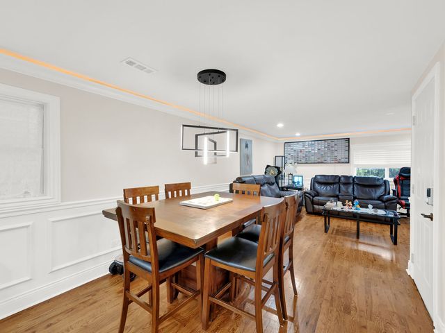 5211 S Aberdeen Street, Chicago, IL 60609