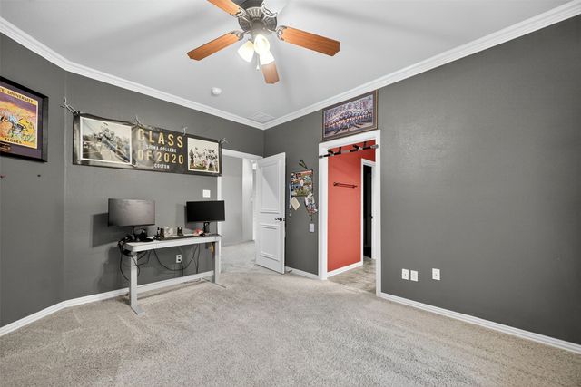 6428 Lavendale Avenue, Dallas, TX 75230