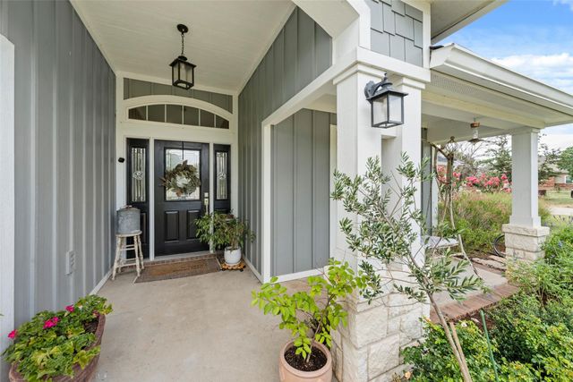 306 Kash Derrick Drive, China Spring, TX 76633