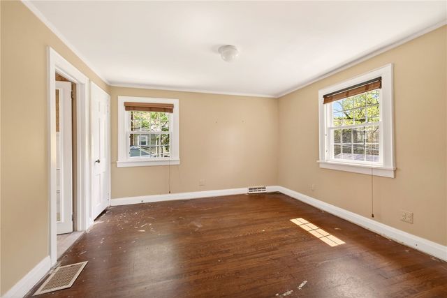 28 Buffard Drive, Brighton, NY 14610