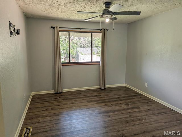 101 Juanita Lane, Arnold, MO 63010