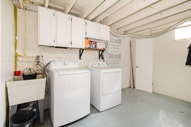 138 Roger Lane, Florence, KY 41042