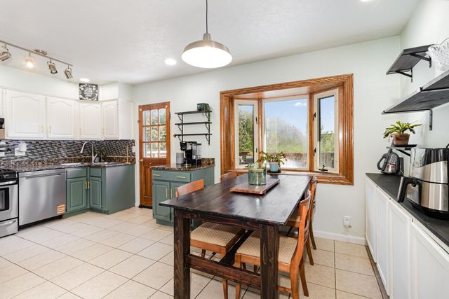 138 Roger Lane, Florence, KY 41042