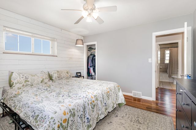 138 Roger Lane, Florence, KY 41042