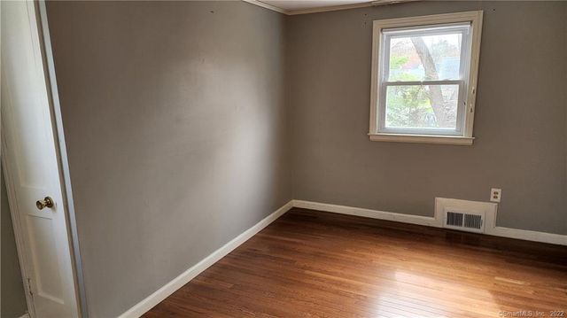 25 Madsen Road, West Hartford, CT 06110
